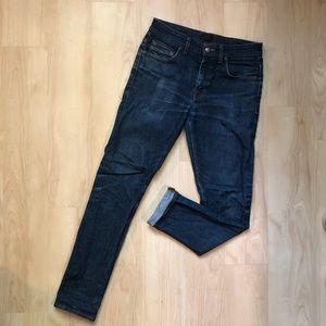 DSTLD Cigarette skinny jeans. 31 x 32.
